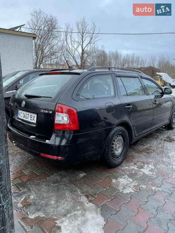 Универсал Skoda Octavia 2011 в Луцке фото 4 Универсал Skoda Octavia 2011 в Луцке