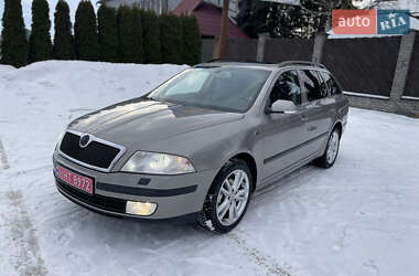 Універсал Skoda Octavia 2008 в Луцьку