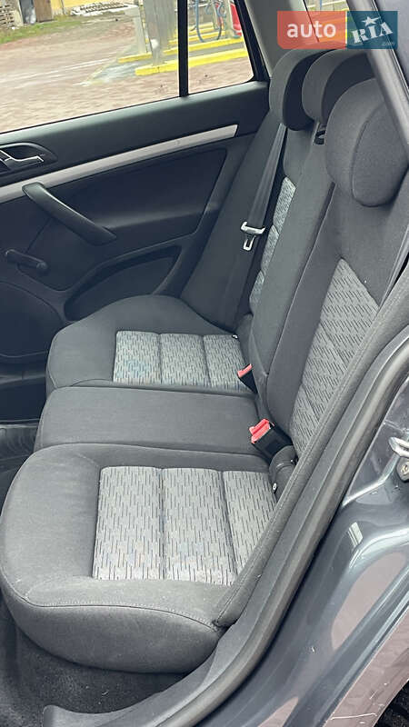 Универсал Skoda Octavia 2010 в Ровно фото 6 Универсал Skoda Octavia 2010 в Ровно