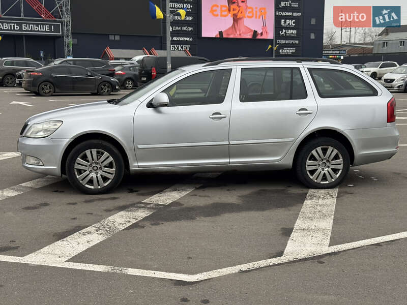 Универсал Skoda Octavia 2010 в Киеве фото 5 Универсал Skoda Octavia 2010 в Киеве