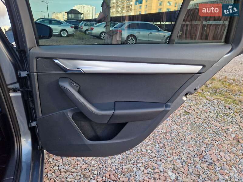 Универсал Skoda Octavia 2014 в Киеве