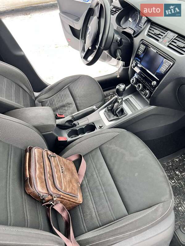 Універсал Skoda Octavia 2017 в Миронівці