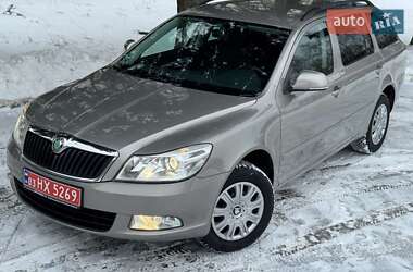 Універсал Skoda Octavia 2010 в Кропивницькому