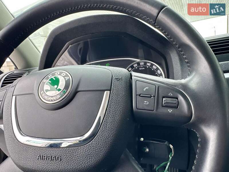 Универсал Skoda Octavia 2010 в Кропивницком