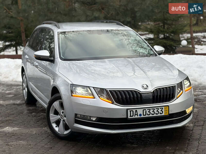 Универсал Skoda Octavia 2019 в Львове
