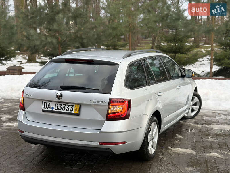 Универсал Skoda Octavia 2019 в Львове