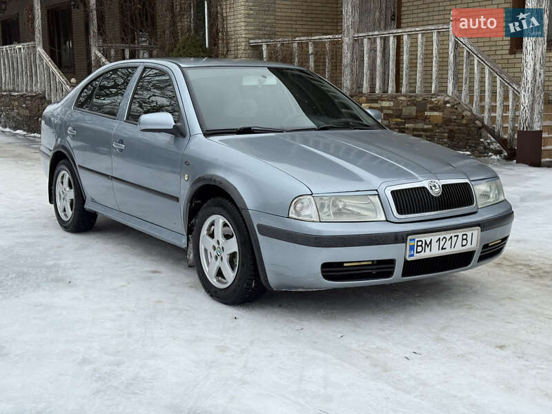 Лифтбек Skoda Octavia 2001 в Харькове фото Лифтбек Skoda Octavia 2001 в Харькове