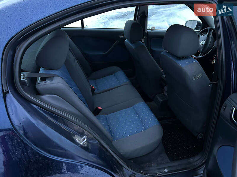 Лифтбек Skoda Octavia 2003 в Шевченкове фото 2 Лифтбек Skoda Octavia 2003 в Шевченкове