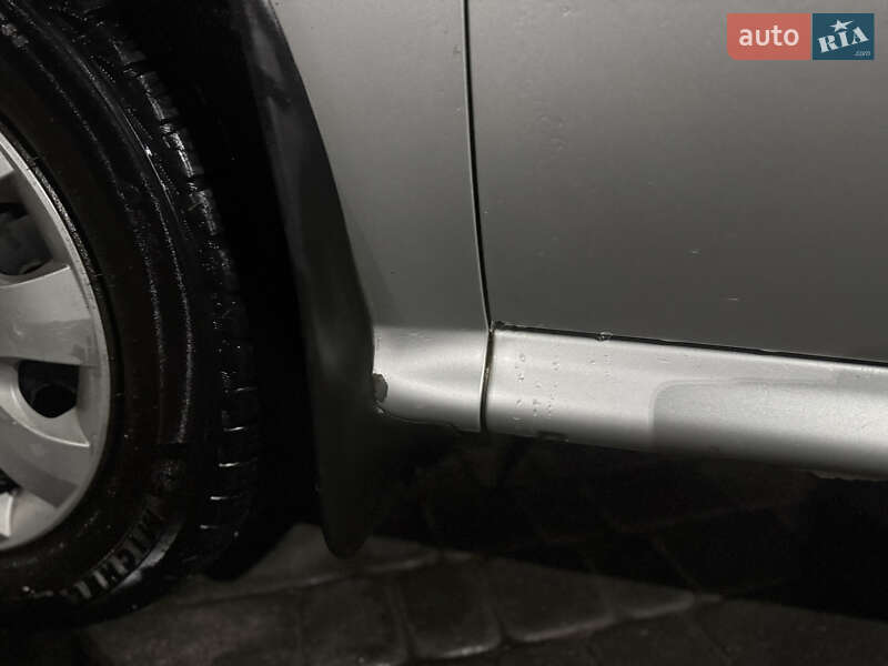 Лифтбек Skoda Octavia 2005 в Мукачево