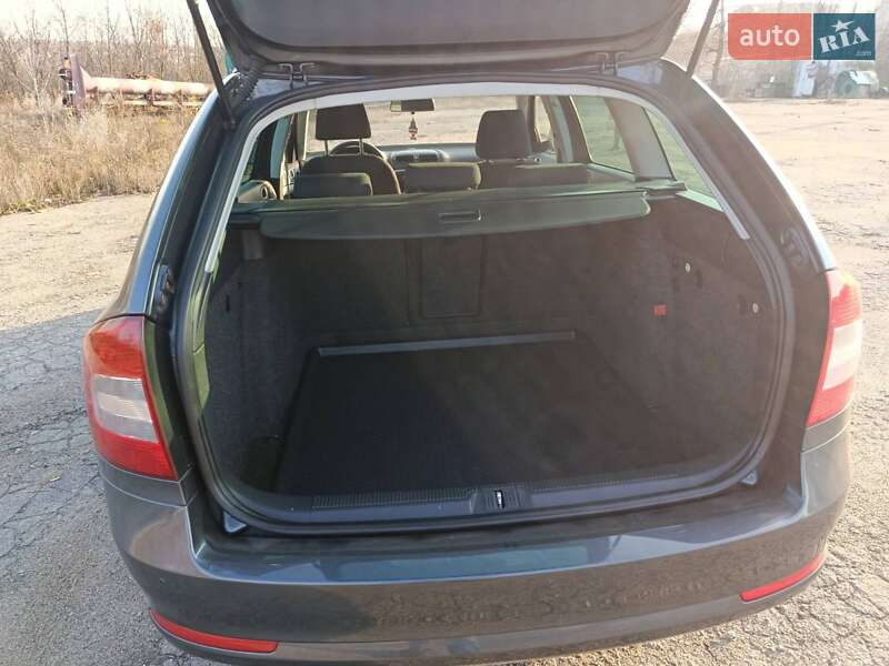 Универсал Skoda Octavia 2010 в Днепре