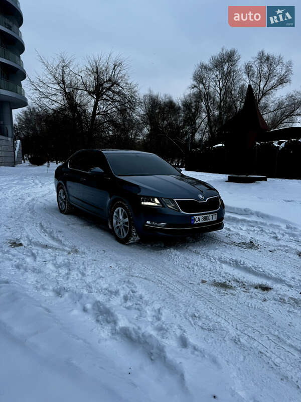 Лифтбек Skoda Octavia 2018 в Киеве