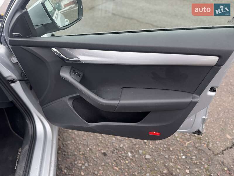 Универсал Skoda Octavia 2014 в Ровно фото 26 Универсал Skoda Octavia 2014 в Ровно