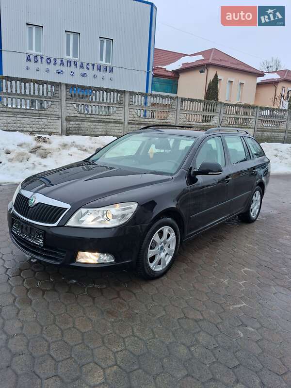 Универсал Skoda Octavia 2012 в Ровно фото Универсал Skoda Octavia 2012 в Ровно