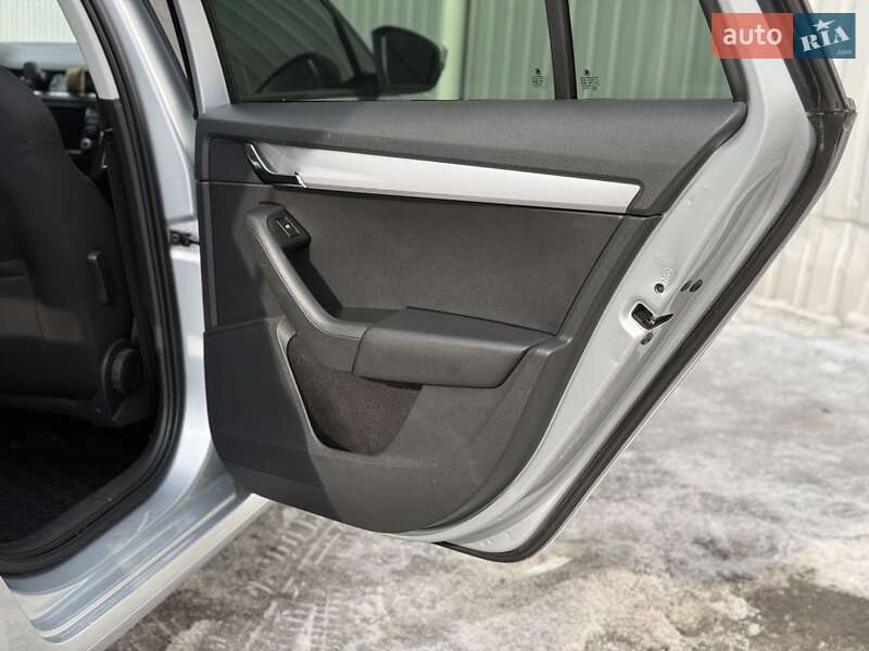 Универсал Skoda Octavia 2015 в Киеве