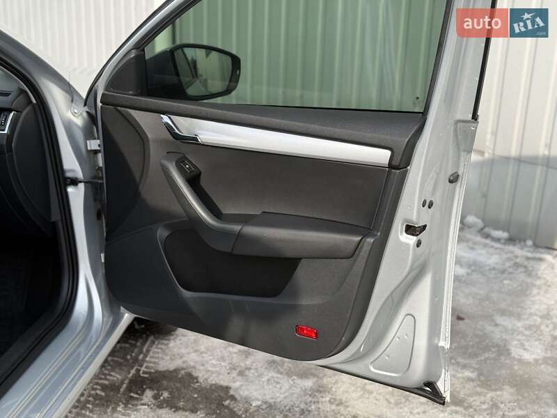 Универсал Skoda Octavia 2015 в Киеве