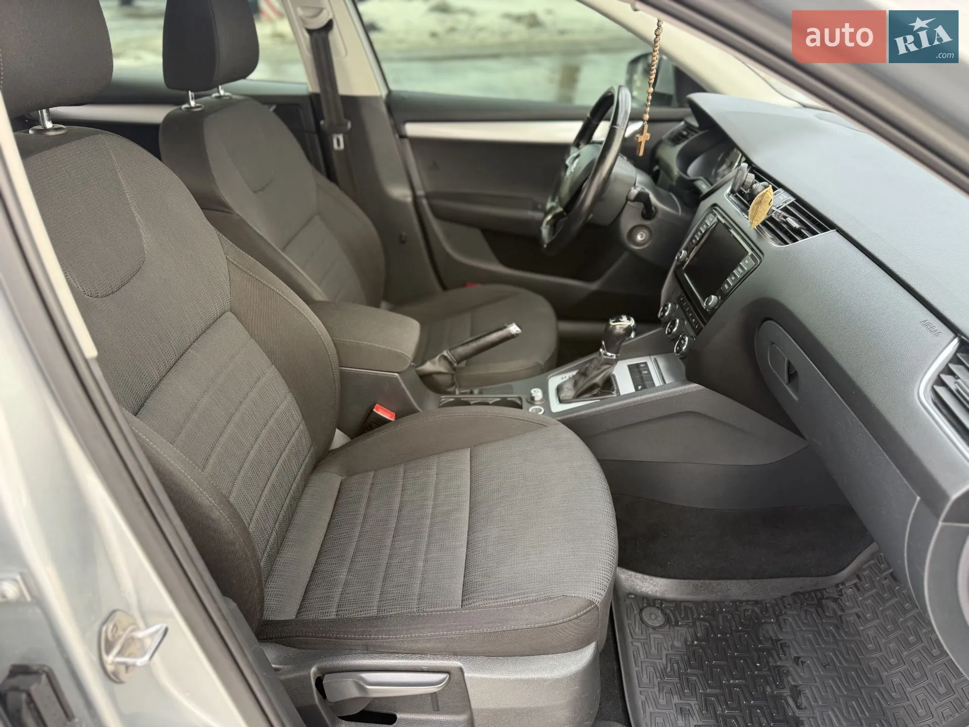 2015 Skoda Octavia - мініатюра 26