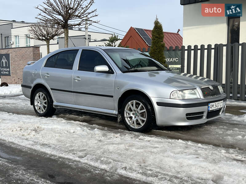 Лифтбек Skoda Octavia 2010 в Киеве фото 7 Лифтбек Skoda Octavia 2010 в Киеве