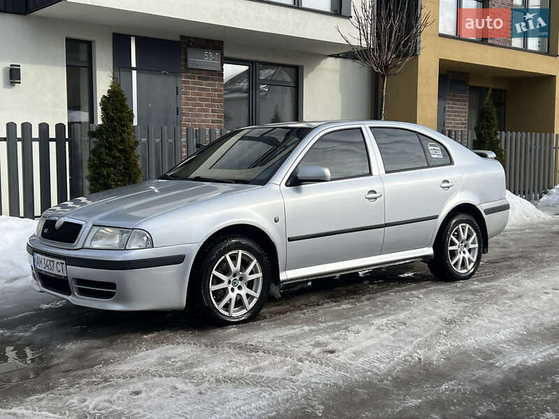 Лифтбек Skoda Octavia 2010 в Киеве фото 15 Лифтбек Skoda Octavia 2010 в Киеве