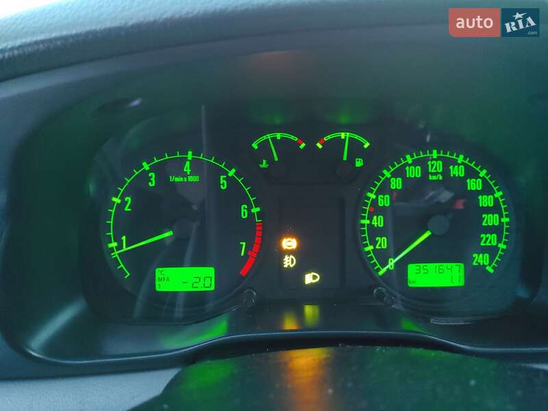 Лифтбек Skoda Octavia 1999 в Шептицькому