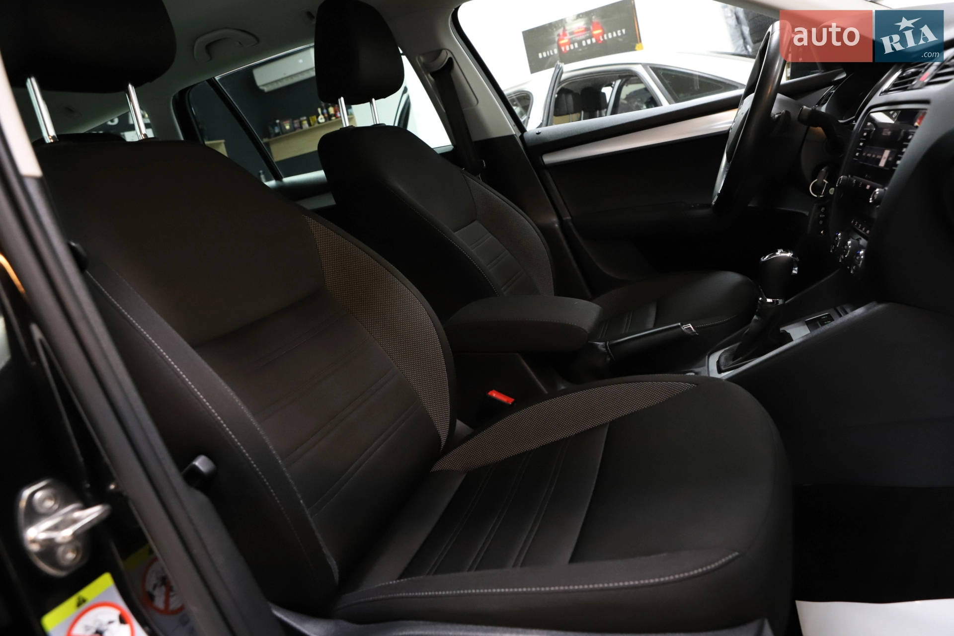 2018 Skoda Octavia - мініатюра 113