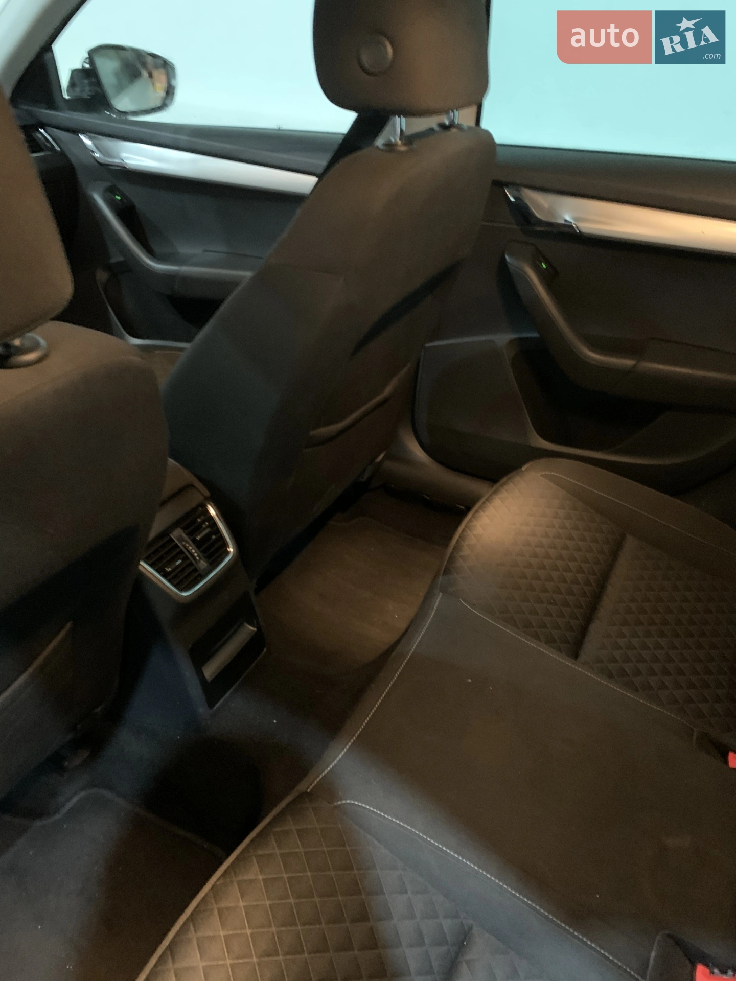 2017 Skoda Octavia - мініатюра 9