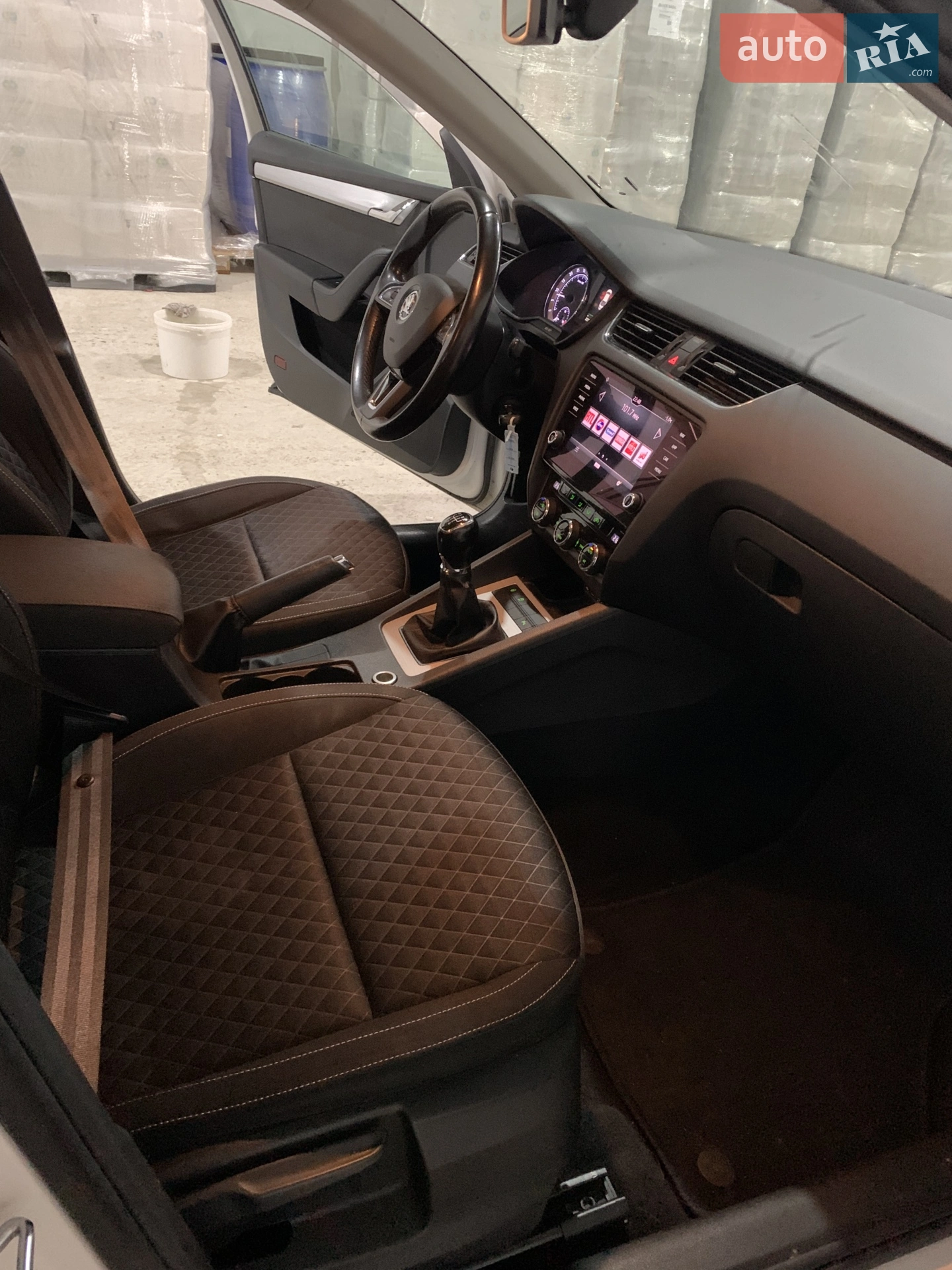 2017 Skoda Octavia - мініатюра 26