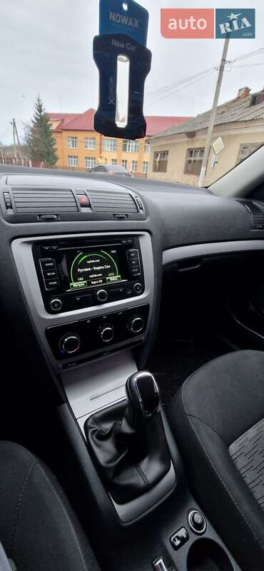 Универсал Skoda Octavia 2012 в Рахове фото 15 Универсал Skoda Octavia 2012 в Рахове