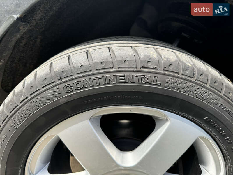 Универсал Skoda Octavia 2011 в Виннице