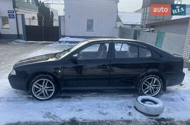 Лифтбек Skoda Octavia 2004 в Умани