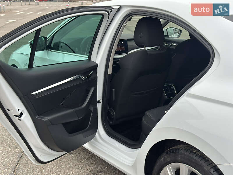 Лифтбек Skoda Octavia 2020 в Кривом Роге