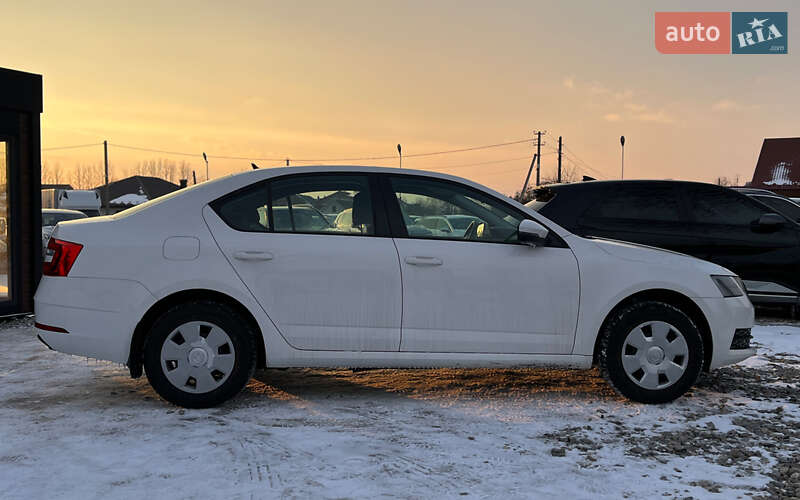 Лифтбек Skoda Octavia 2019 в Коломые фото 8 Лифтбек Skoda Octavia 2019 в Коломые