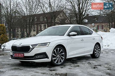 Лифтбек Skoda Octavia 2020 в Луцке