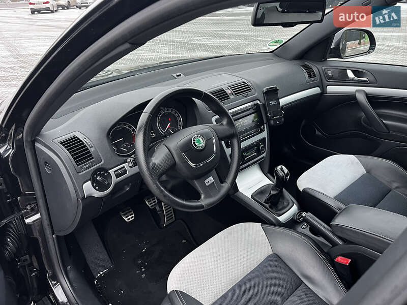 Универсал Skoda Octavia 2011 в Луцке