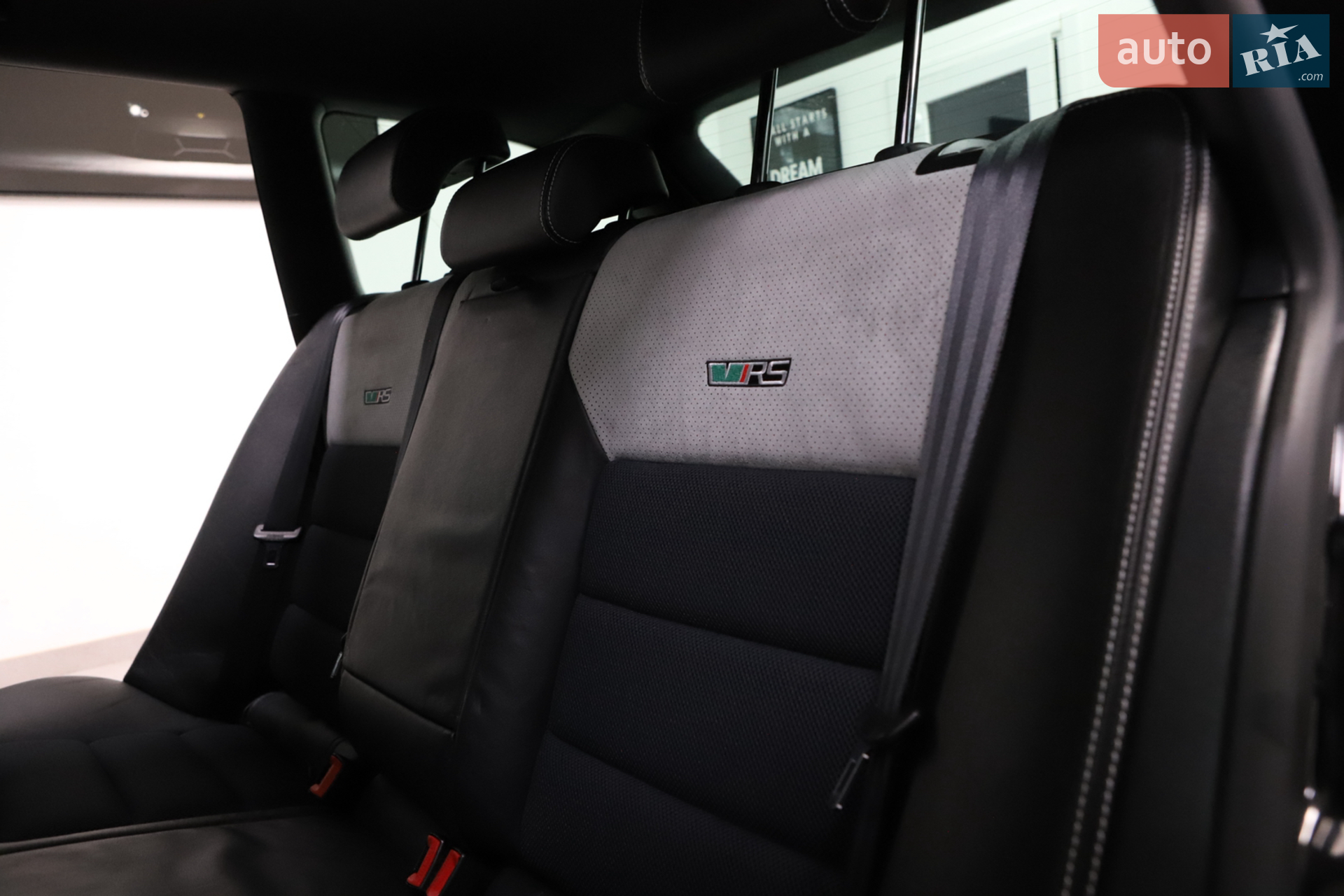 2013 Skoda Octavia - мініатюра 98