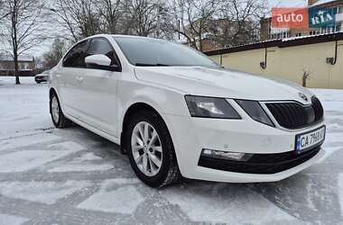 Лифтбек Skoda Octavia 2018 в Умани