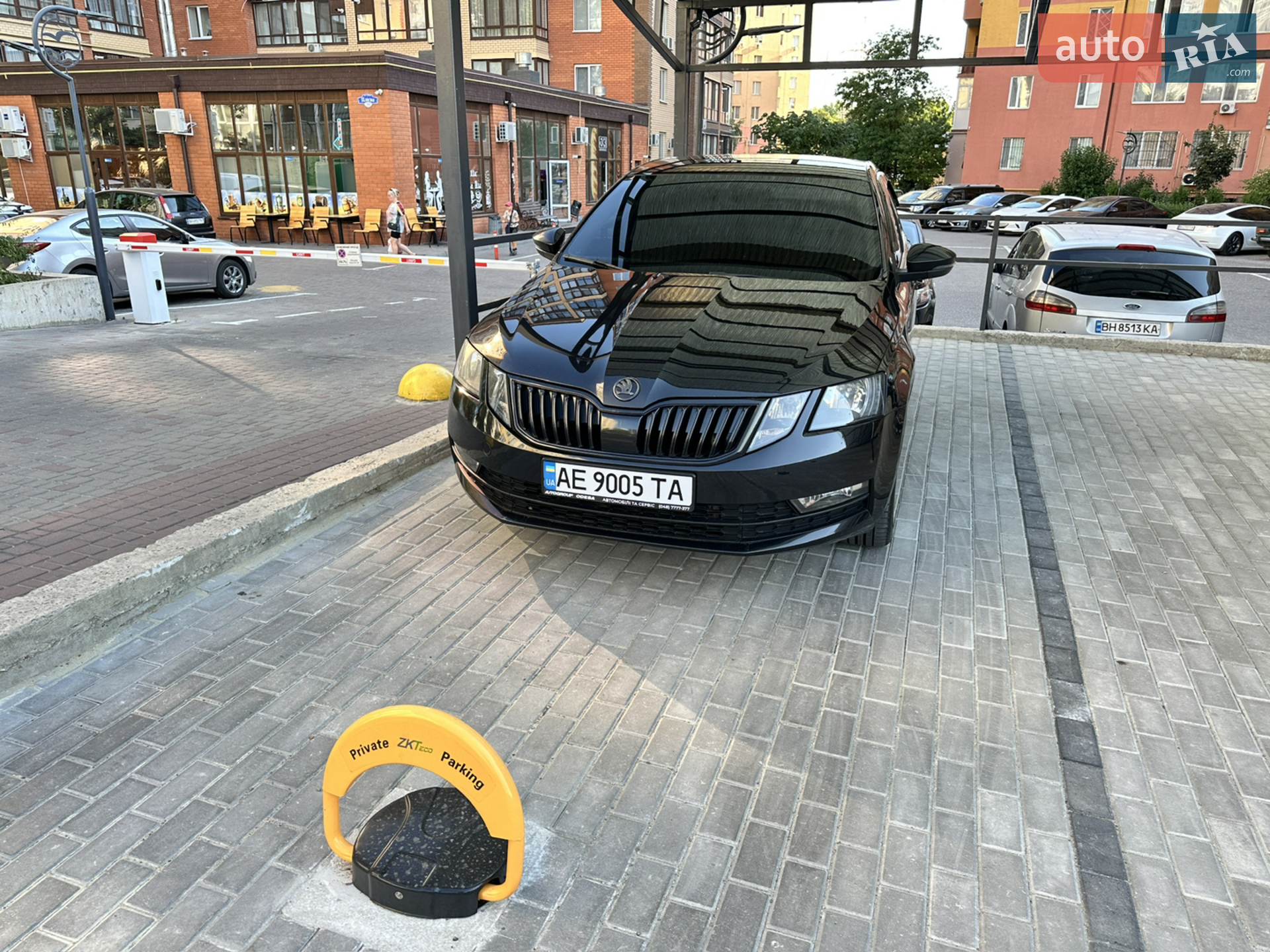 2017 Skoda Octavia - мініатюра 2