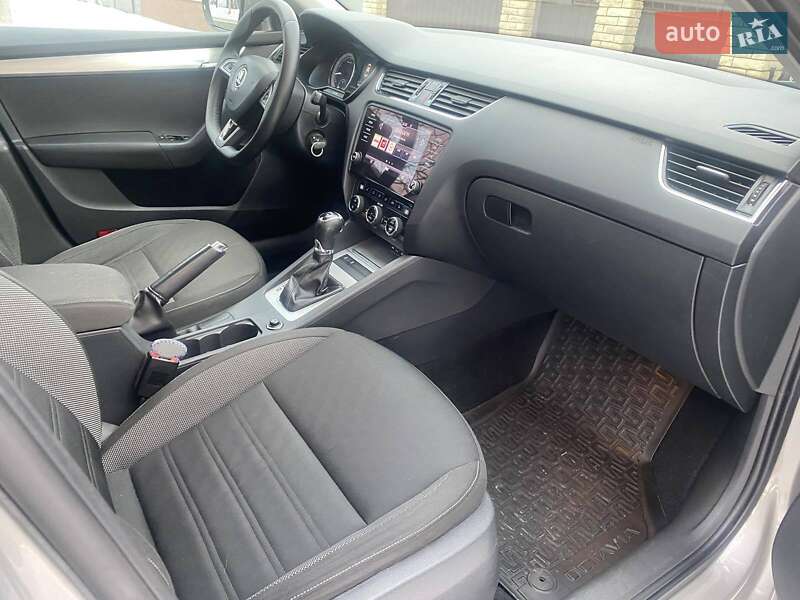 Ліфтбек Skoda Octavia 2017 в Черкасах