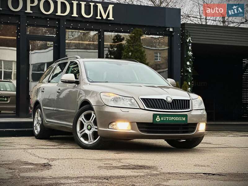 Универсал Skoda Octavia 2009 в Киеве фото 3 Универсал Skoda Octavia 2009 в Киеве