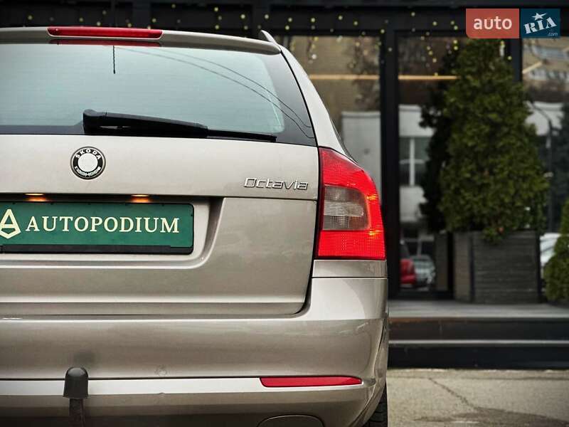 Универсал Skoda Octavia 2009 в Киеве фото 12 Универсал Skoda Octavia 2009 в Киеве