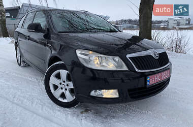 Универсал Skoda Octavia 2009 в Владимире