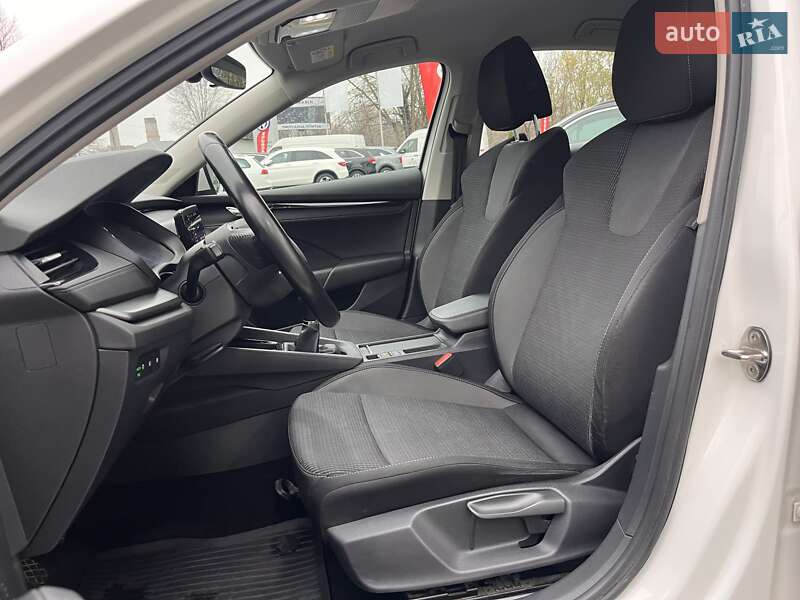 Лифтбек Skoda Octavia 2021 в Житомире