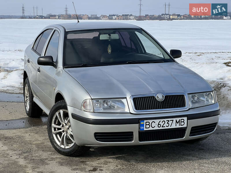 Лифтбек Skoda Octavia 2002 в Стрые фото 2 Лифтбек Skoda Octavia 2002 в Стрые