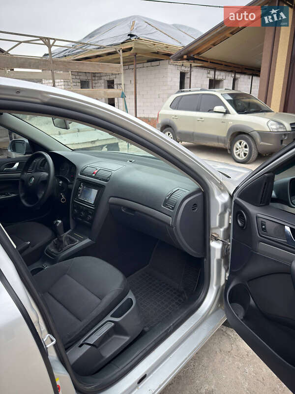 Лифтбек Skoda Octavia 2007 в Ахтырке