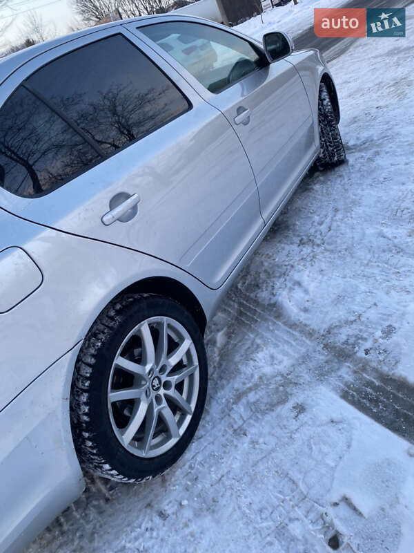 Лифтбек Skoda Octavia 2012 в Ивано-Франковске фото 9 Лифтбек Skoda Octavia 2012 в Ивано-Франковске