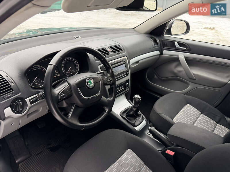 Универсал Skoda Octavia 2011 в Киеве фото 38 Универсал Skoda Octavia 2011 в Киеве