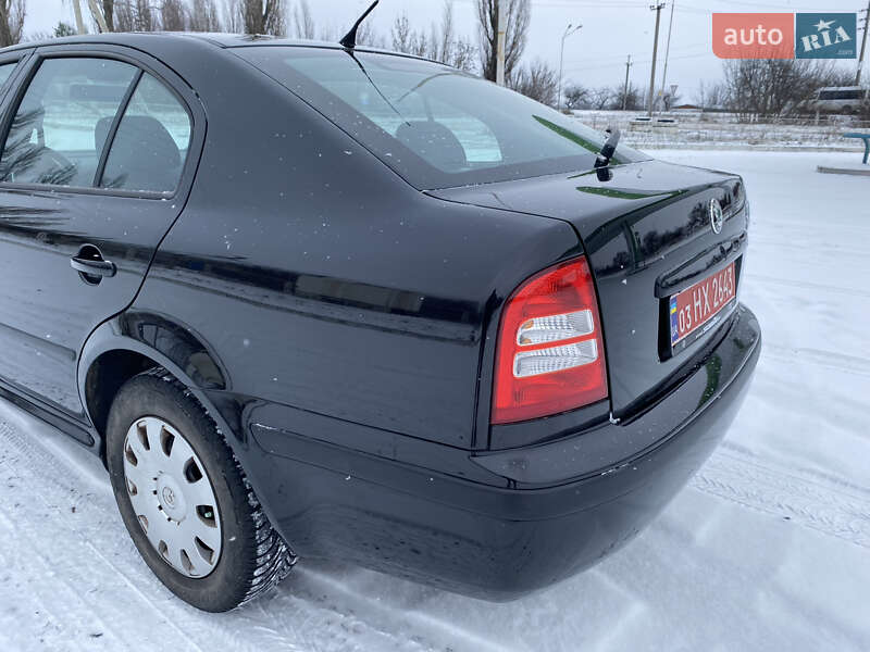 Лифтбек Skoda Octavia 2005 в Ахтырке