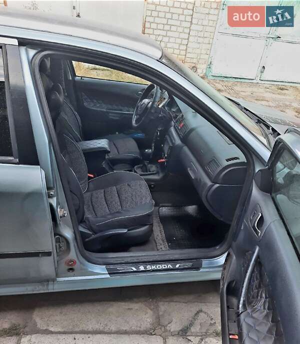 Ліфтбек Skoda Octavia 2005 в Павлограді