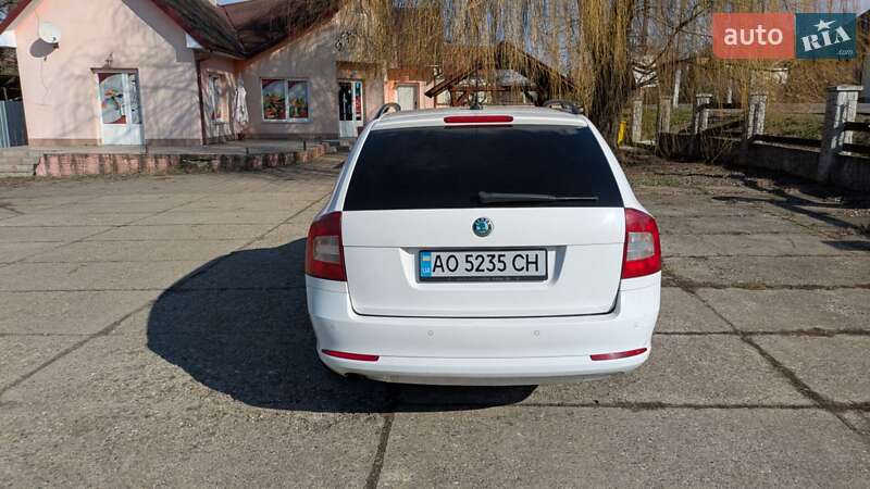Универсал Skoda Octavia 2011 в Сваляве