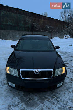 Ліфтбек Skoda Octavia 2006 в Бучі
