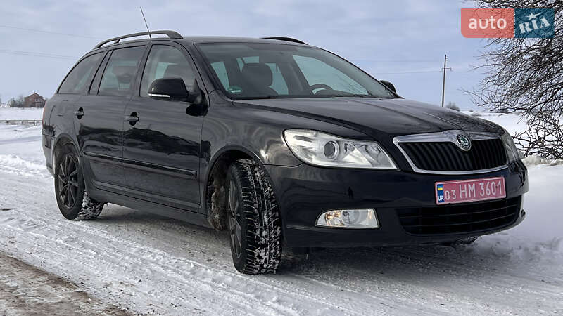 Универсал Skoda Octavia 2009 в Львове